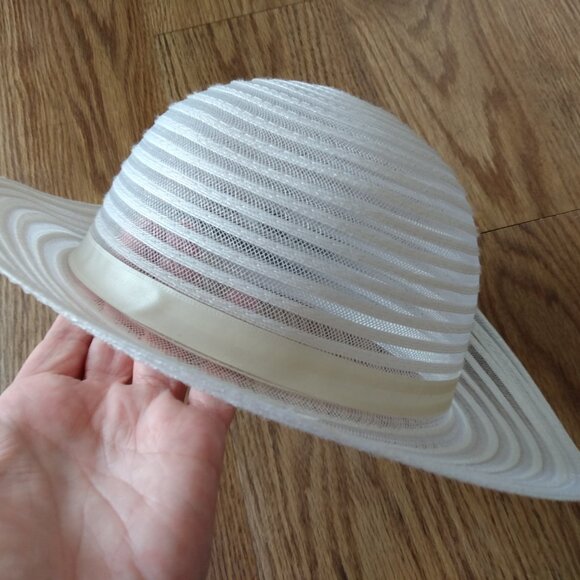 Vintage Sun Hat 20.75" White Daisy Flower Boutonniere Mesh Simple Summer Bride - Picture 8 of 10